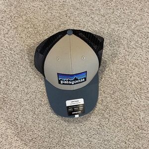 *NWT* Patagonia LoPro Trucker Hat